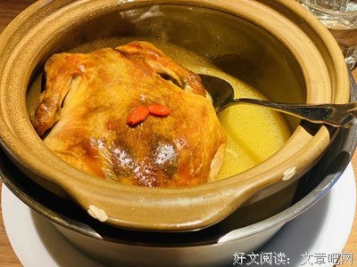 可繁花似锦，亦可素衣禅心