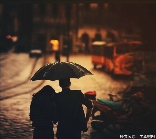 路过你