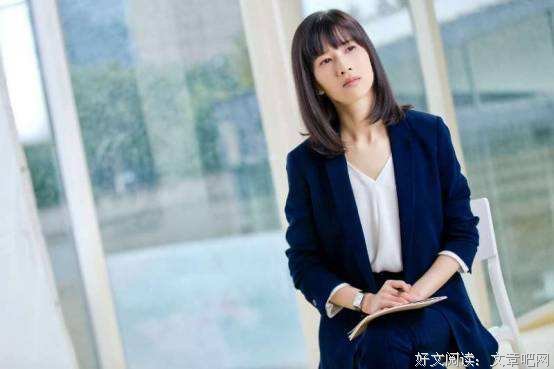 因孩子不随母姓，Papi酱被骂“驴”：在婚姻里放低姿态才会幸福