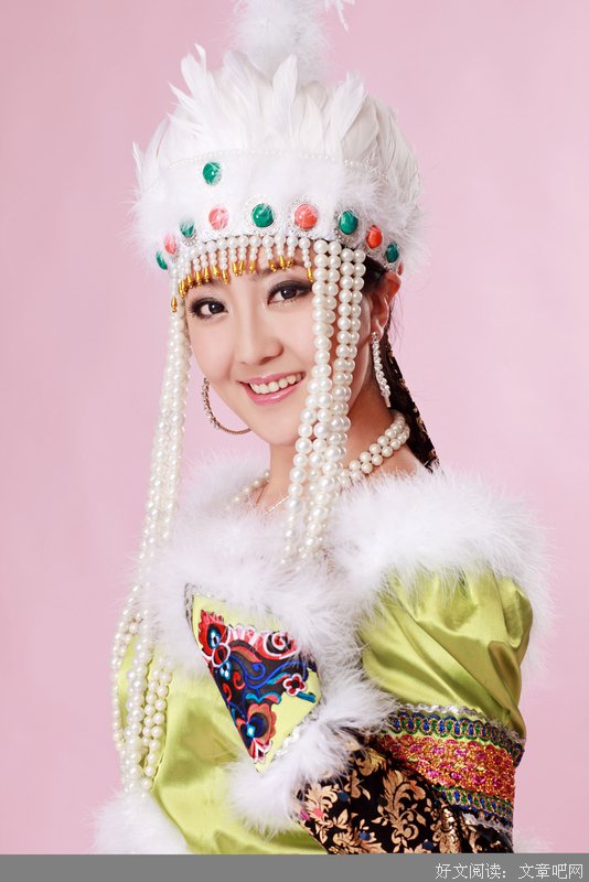 格格回老家的第30天：第一次看露天歌舞表演