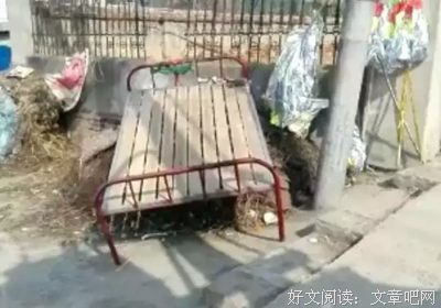 除夕夜，她要烧死丈夫的女儿。