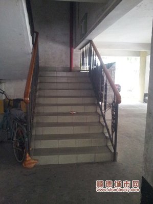 靠自觉or靠管理