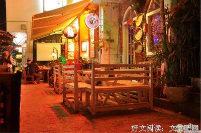 孩子，牵着我的手，我们一起向前走