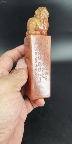此情脉脉，不与白云知