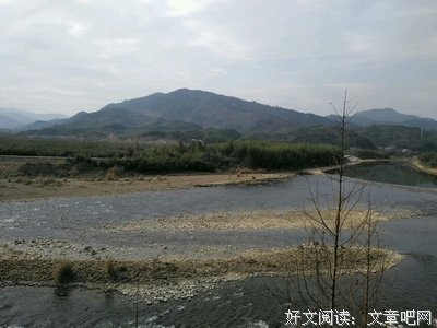 行走在山水间