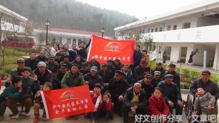 带上孩子做志愿 言传身教献爱心