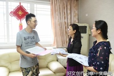 “小人物”带来“大感动” ——河南水灾，英雄涌现。