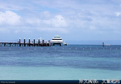 阳光 沙滩 秋风凉