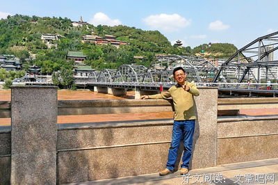 此刻，正午