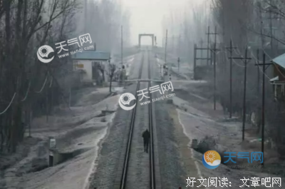 夜闻寒潮声，冻死知多少