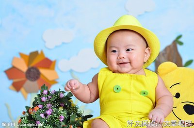 孩子，我在你拔节里微笑