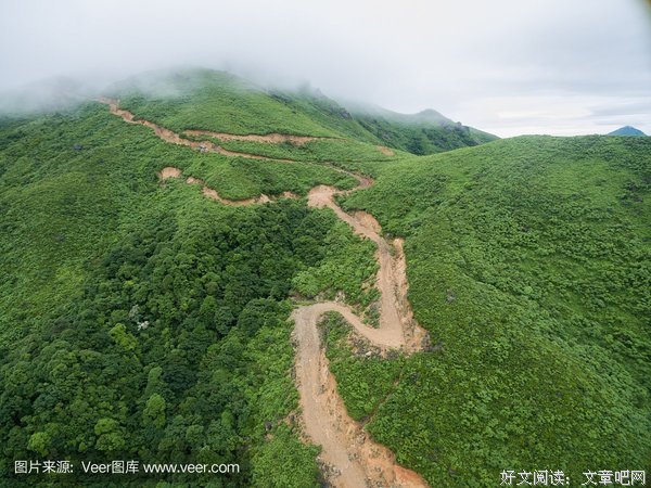 奇特的U形公路之谜