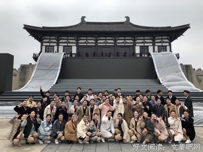中矿大资源学院积极参加礼仪文化月启动仪式