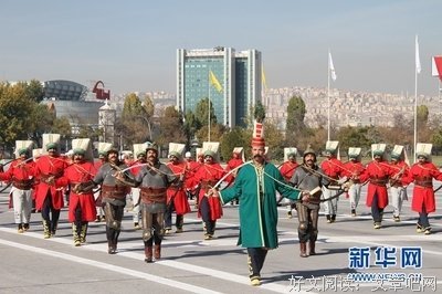 突厥人建立了土耳其吗？