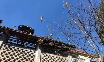 虽然旧事不堪，但在一起就会得到珍惜