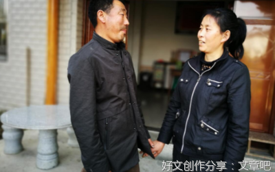 我太难了，在家剁馅儿包馄饨，竟然被邻居拿着擀面杖找上门来了