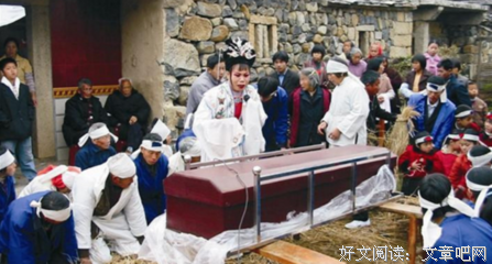  死后热闹不如生前尽孝