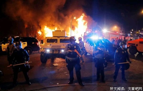 美国崩溃