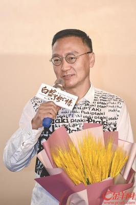 心怀浪漫，万物皆美