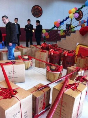  “要彩礼的一律免谈”，小伙一句话，引发13万人参与骂战