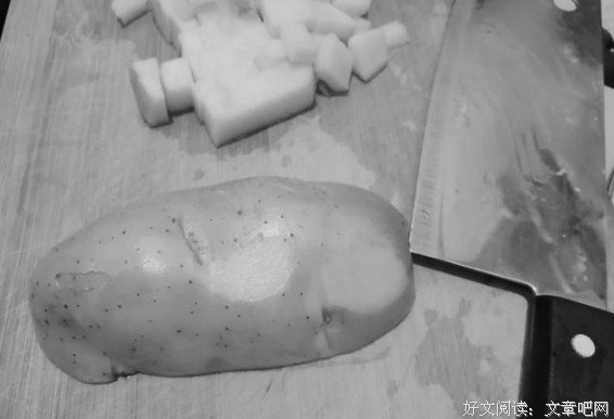 元宵夜袭正北风，正月雷鸣雪打灯