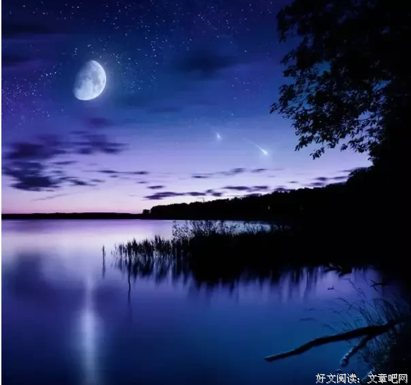 这里的天空总是那么灰蒙蒙的
