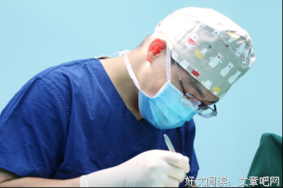 归根结底，人要学会往自己的内心寻找，找回内在的喜悦，倾听内心