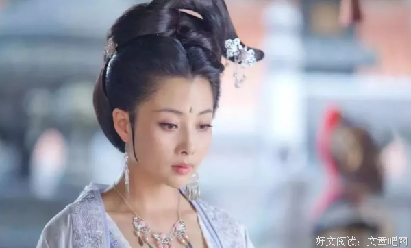 感受一代女皇的文学魅力