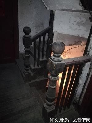 至此曾经轰动一时堆金湾，民国时期再也没有恢复