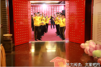 关心、体谅、信任才能让彼此之间更加幸福稳定