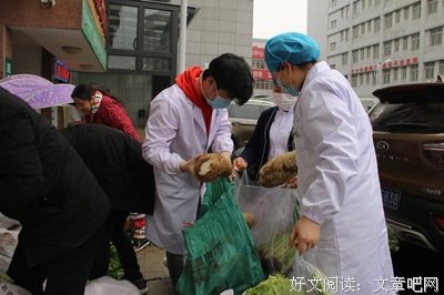 抗击疫情 伴爱同行