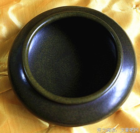 清乾隆茶叶末釉笔洗风骚罕见