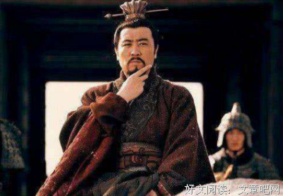 三国时，魏国的管宁和华歆是同窗好友