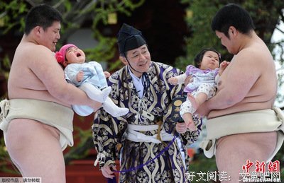 宝宝早上突然嗷嗷大哭，吓坏妈妈了