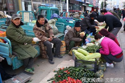 卖菜的东北女人，好像不喜欢我