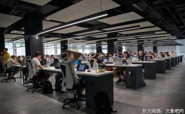 职场新人，应该如何跟领导相处？