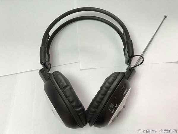 校园故事：卢俊卿的收音机惹争议