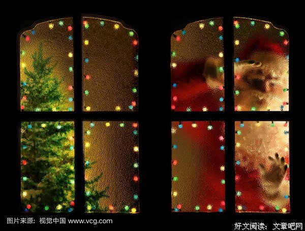 黑夜中透过窗户的灯光
