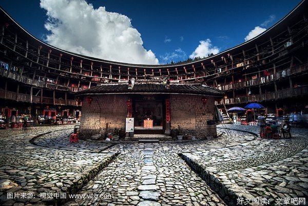 在六衖“石头部落“：我要说的不是风景