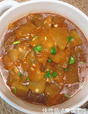 是什么让你变得这么强大呢，是岁月，还是爱
