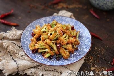 你说一个男人第一次请女生吃饭就那么敷衍吗？