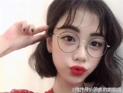 女人追求美