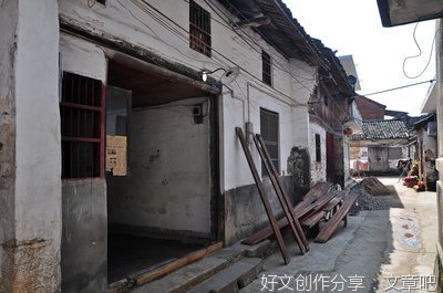 “传统文化”的迂回上扬