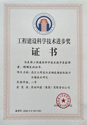 第一次来月经后，她自杀了…