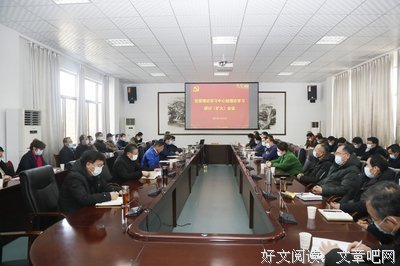理论要有理论的逻辑、历史的逻辑、现实逻辑。