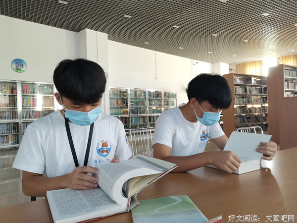 走进阳江图书馆，学习党史