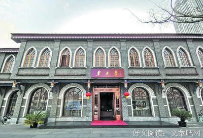 在烟火中，我们努力着