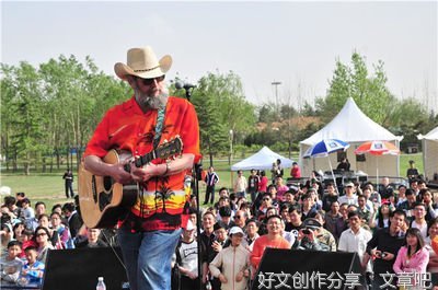 用音乐向世界讲述“中国故事”