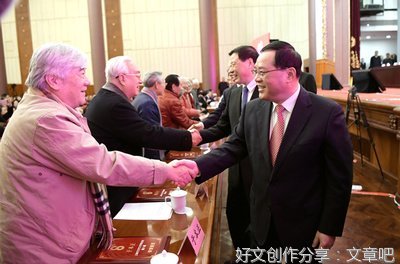 将崇德尚艺作为一生的功课