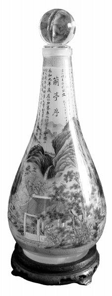 指尖上的鼻烟壶 方寸之间浓缩万般风景